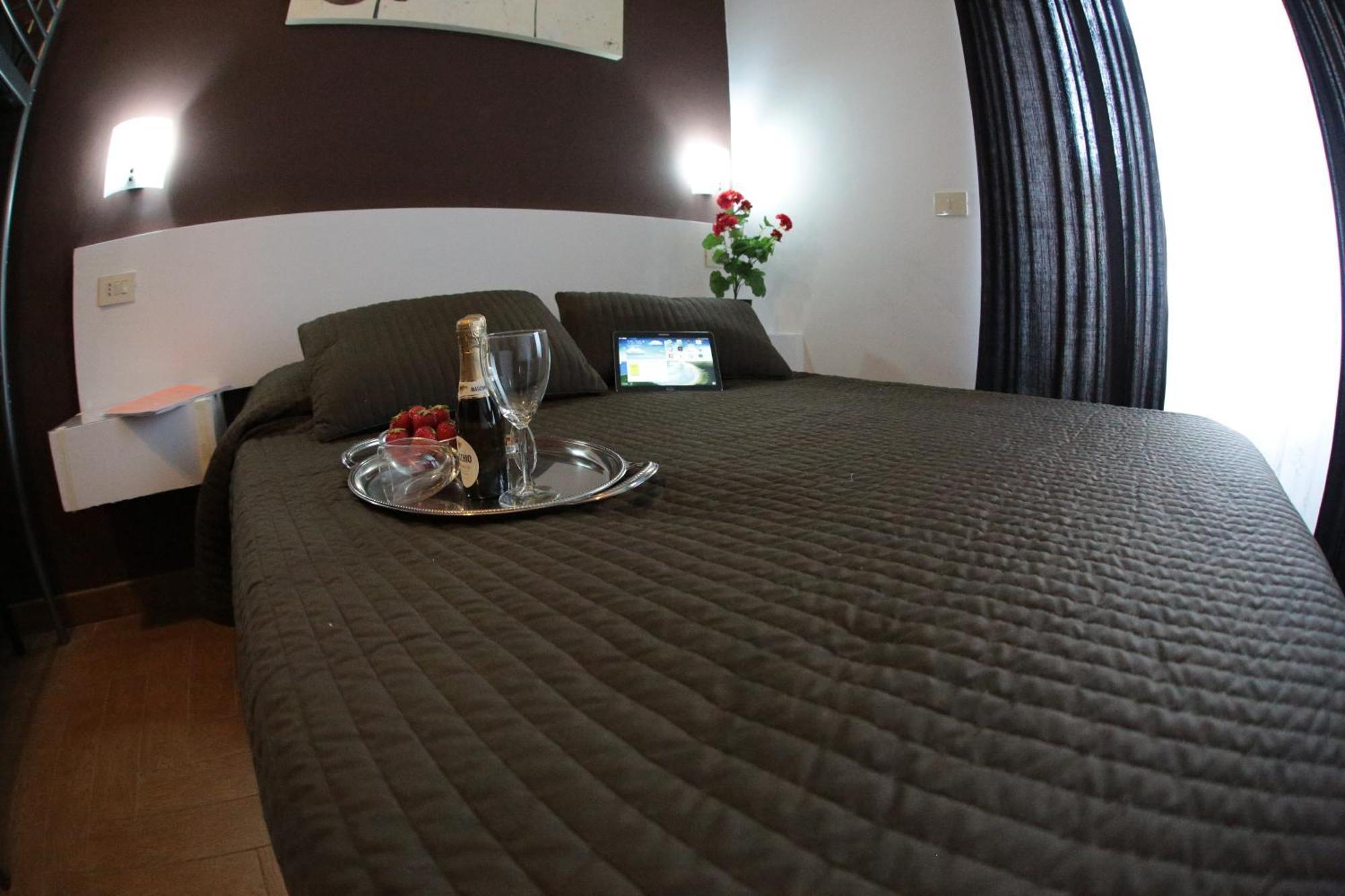 Residence Morena Roma Esterno foto